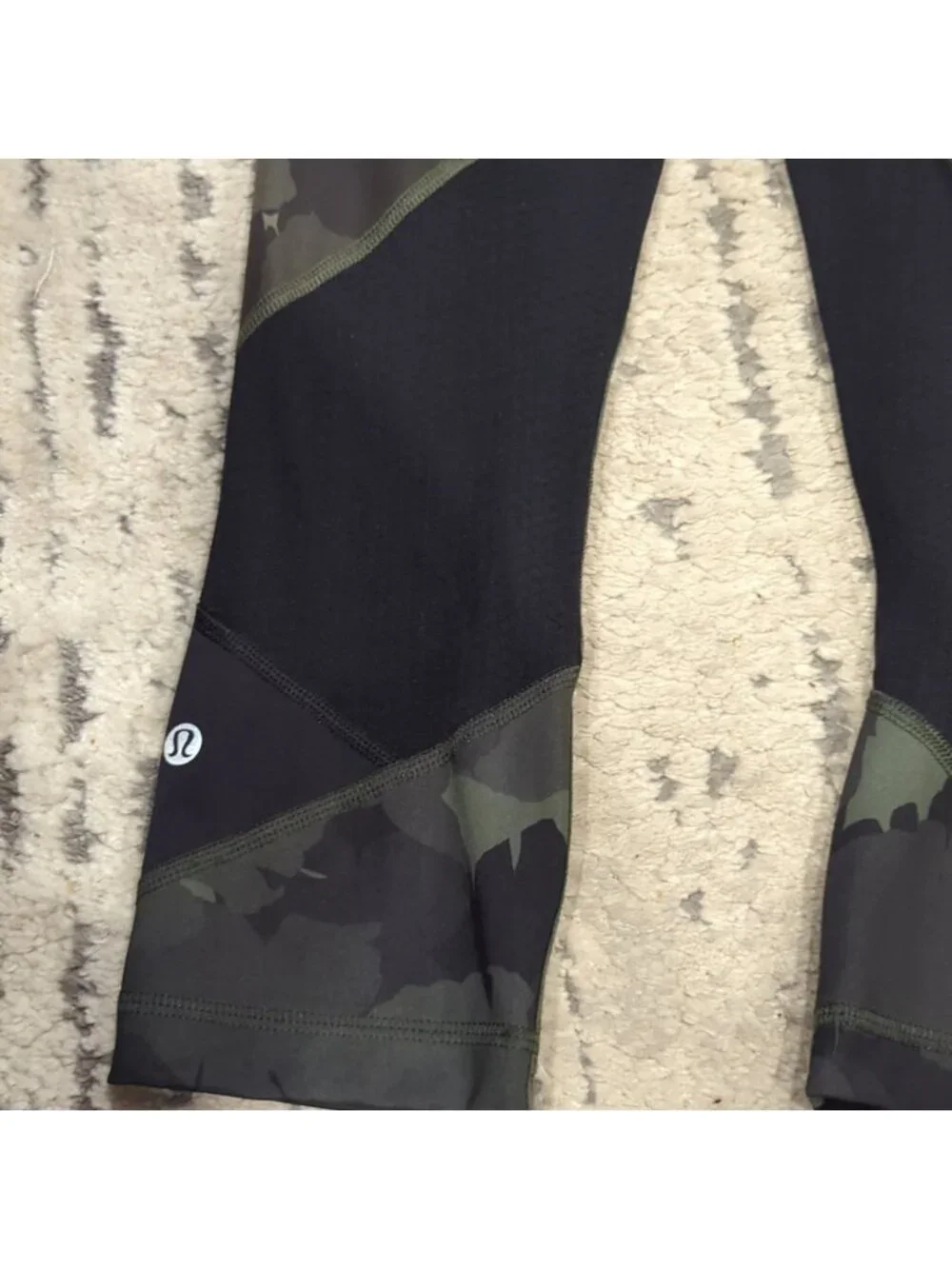 Lululemon Pace Rival High-Rise Crop 22